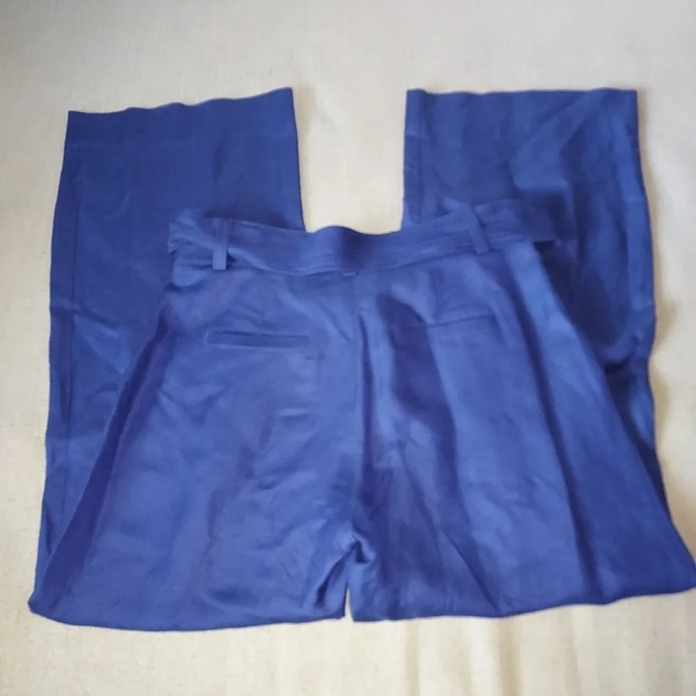BANANA Republic Linen blend belted wide leg flowy pants